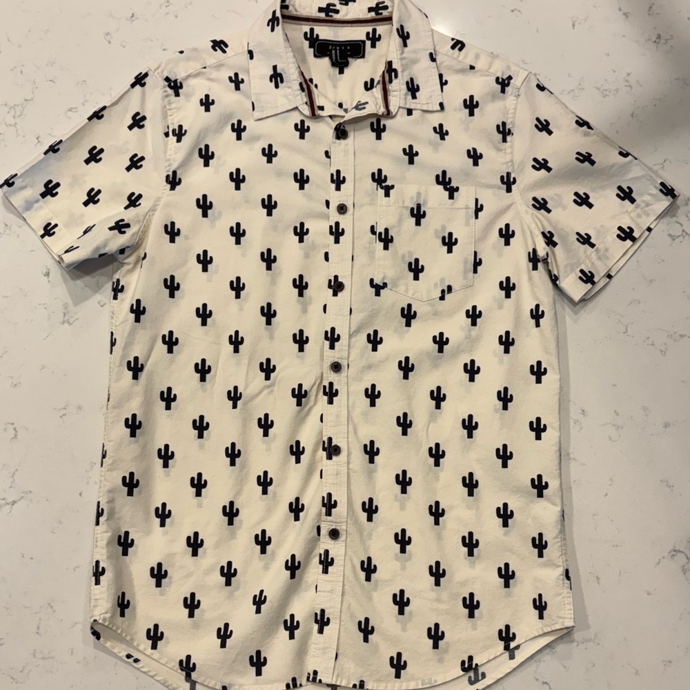 21men White Short Sleeve Button-Down Shirt with Black Cactus Print
